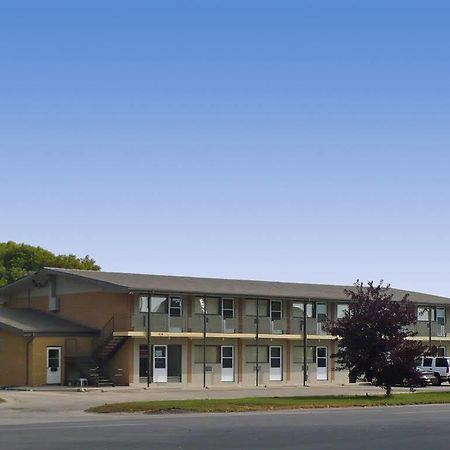 Westgate Inn Portage la Prairie Εξωτερικό φωτογραφία