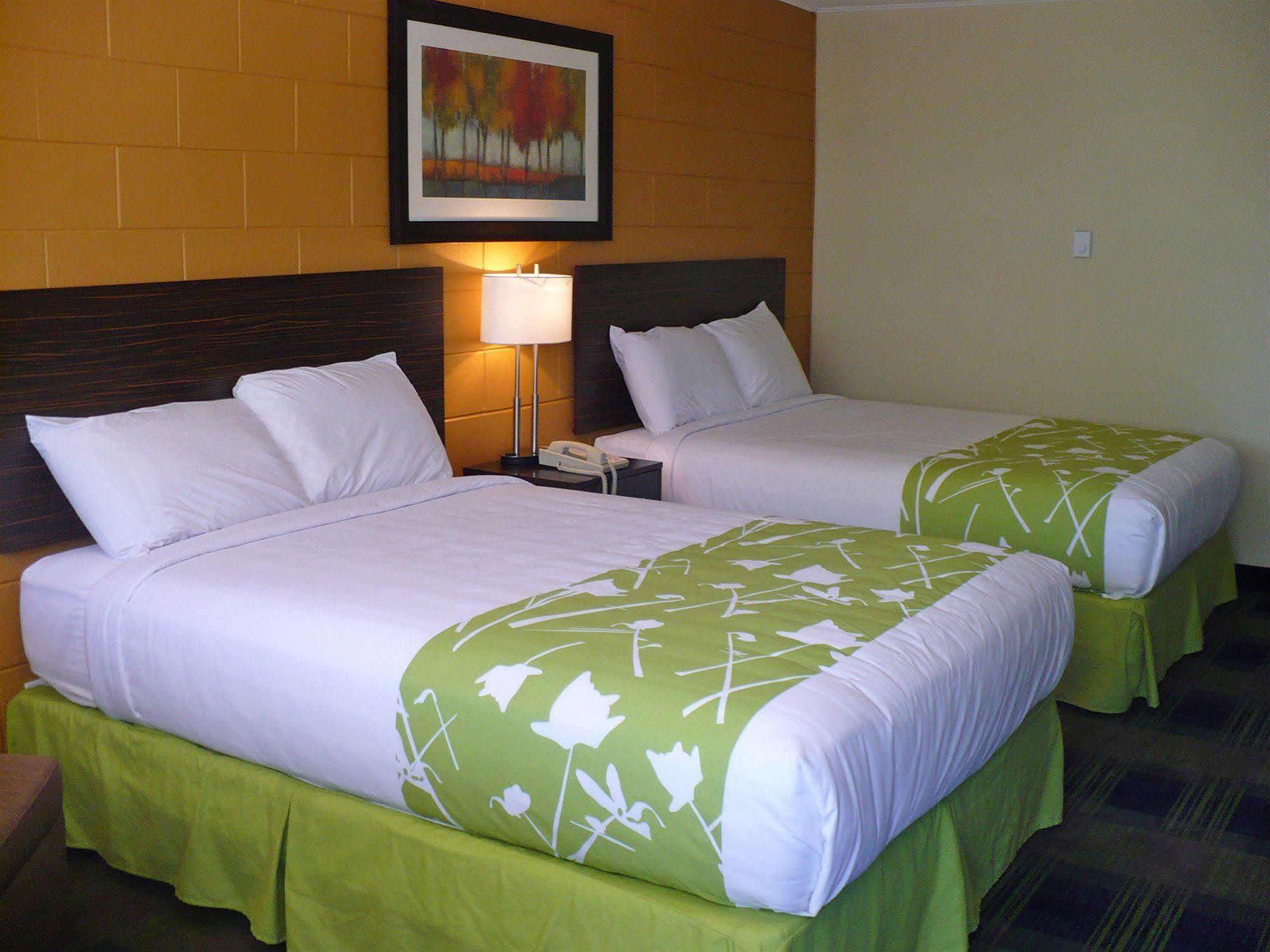 Westgate Inn Portage la Prairie Εξωτερικό φωτογραφία