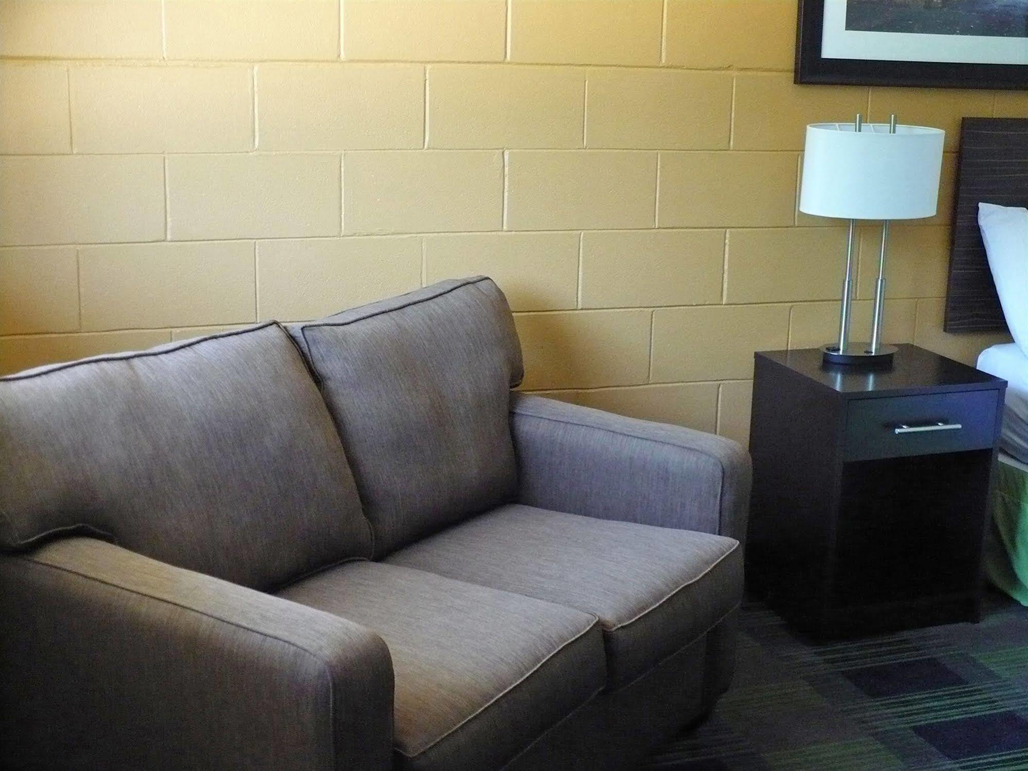 Westgate Inn Portage la Prairie Εξωτερικό φωτογραφία